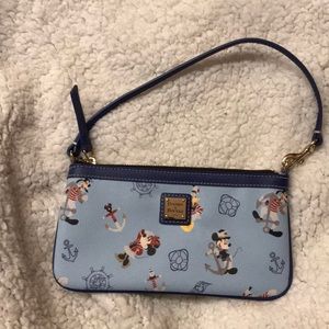 Disney purse